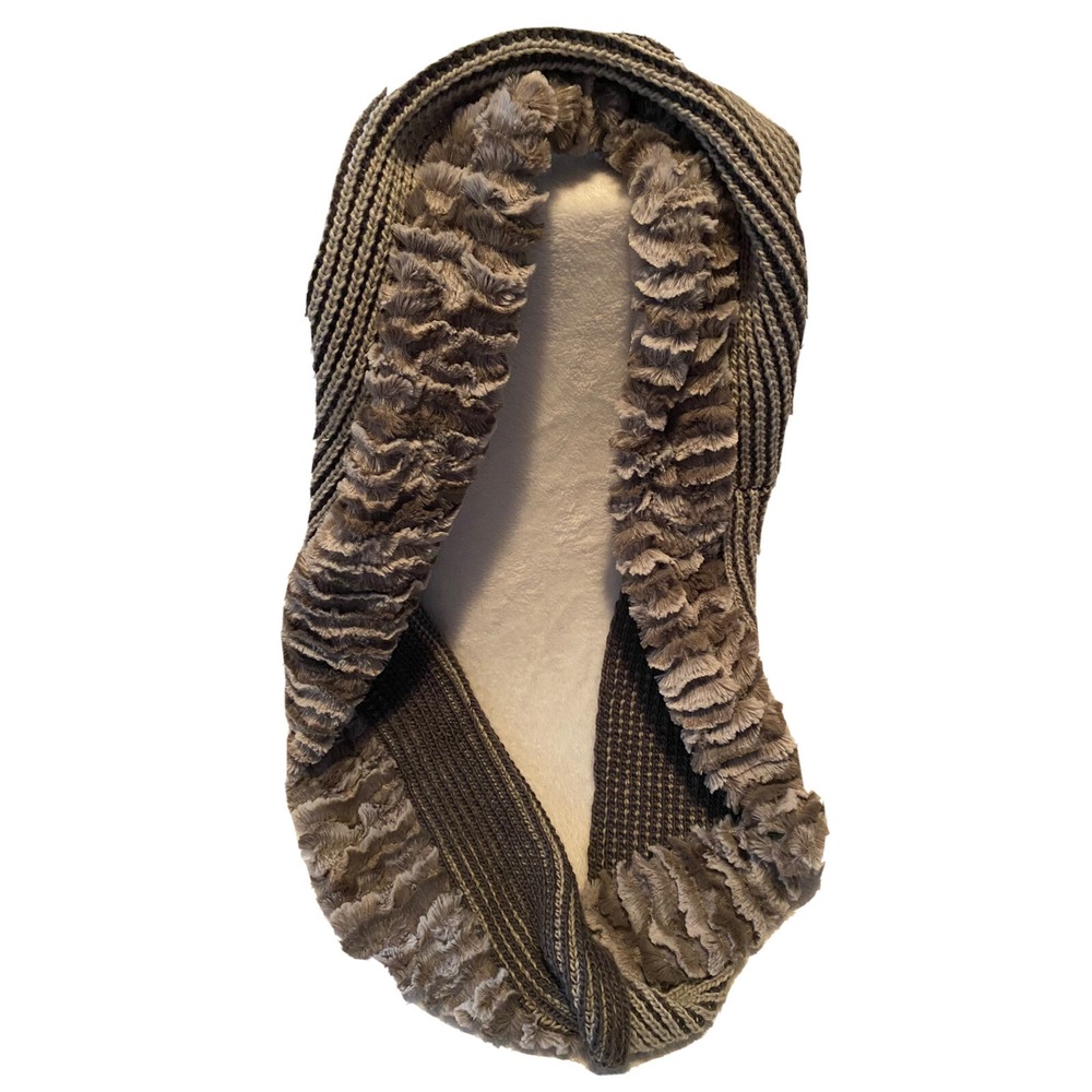 Collection Eighteen Infinity Scarf Faux Fur Knit Gray Buttery Soft Accessory OS